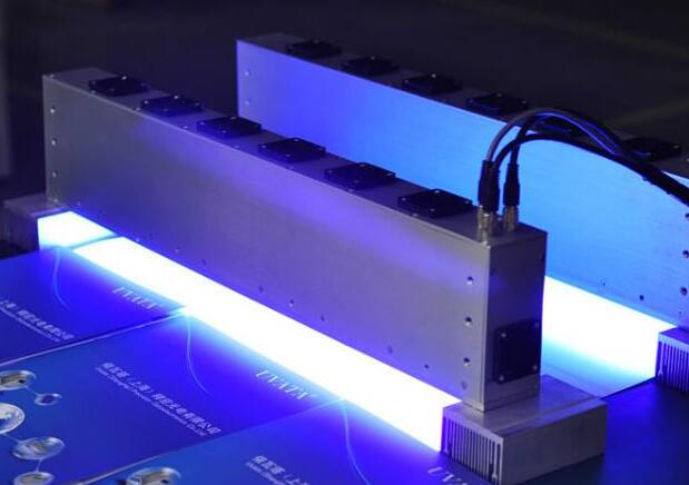 UV led�����г�